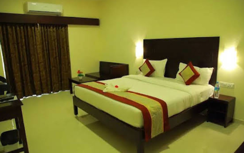 Five Falls Resort Courtallam