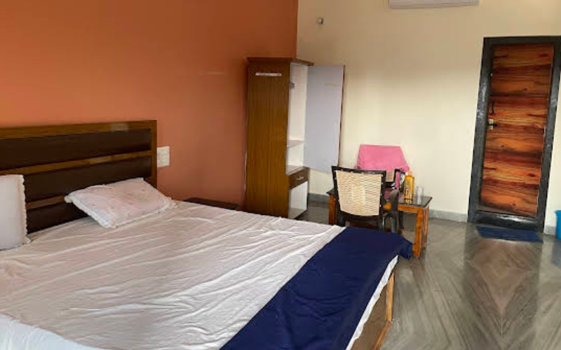 Saburi Grand Inn Luxury Hotel in Nellore