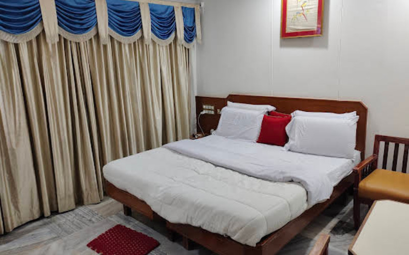 Hotel Nrupatunga - Karnataka