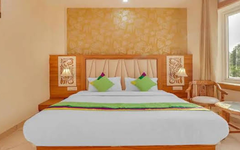 Treebo Royal Mirage - Uttarakhand