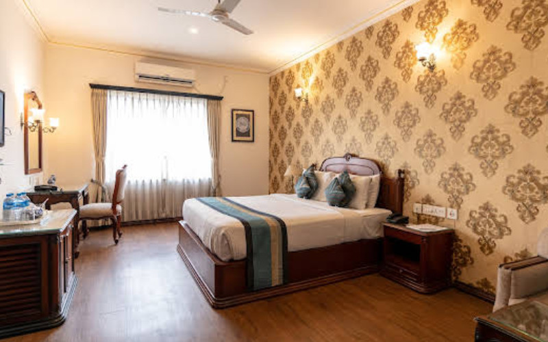 The Lindsay - West Bengal