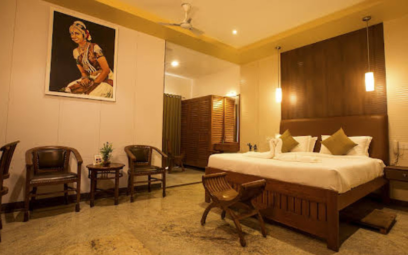 Mayapuri Amira luxury hotel - Kumbakonam