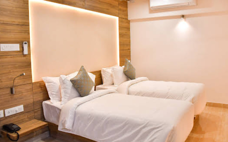 Hotel Adhikrishna Arcade - Erode