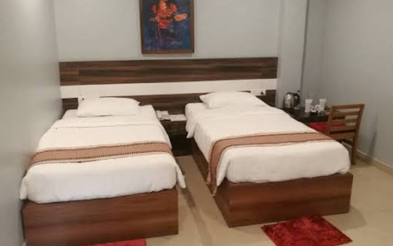 Phou-Oi-Bee Hotel - Manipur