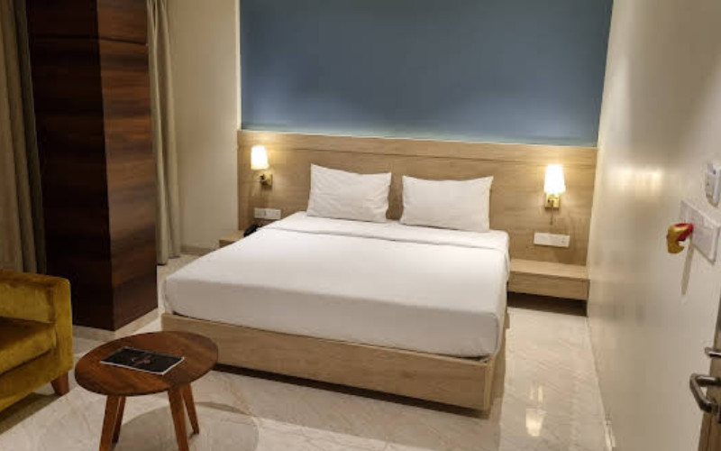 Hotel Daani Continental - Manipur