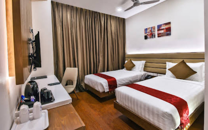 HOTEL THE ROYAL GRAND - Karur