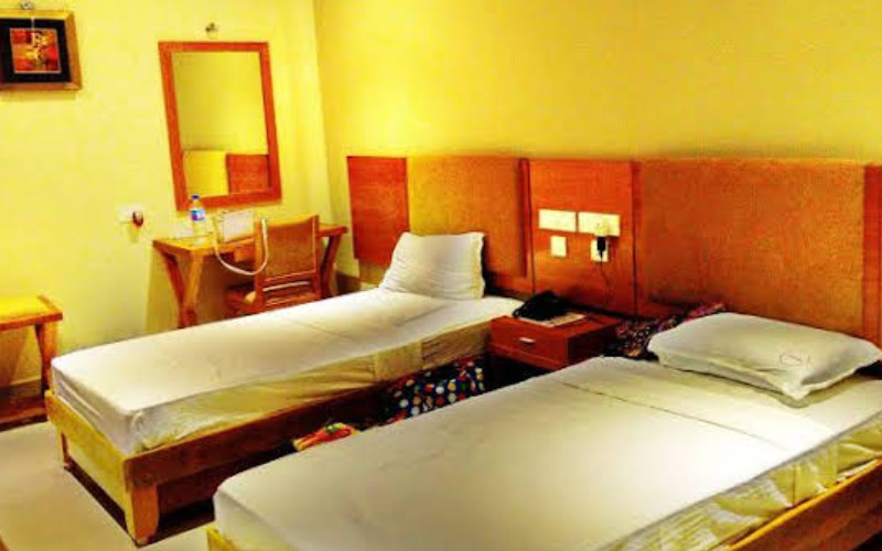Hotel Krishna Residency - Mayiladuthurai