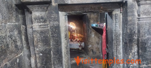 Arulmigu Bhakthajaneswarar Temple, Thirunavalur, Tamil Nadu