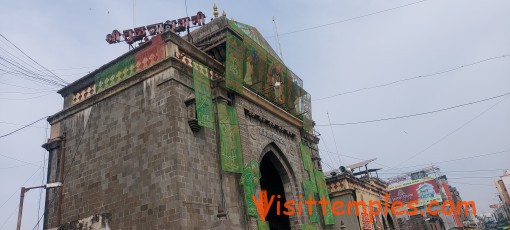 Shri Tulja Bhavani Temple, Mahadwar Road,  Jijamata Nagar, Tuljapur, Maharashtra