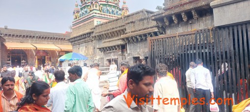 Shri Tulja Bhavani Temple, Mahadwar Road,  Jijamata Nagar, Tuljapur, Maharashtra