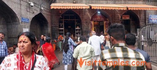Shri Tulja Bhavani Temple, Mahadwar Road,  Jijamata Nagar, Tuljapur, Maharashtra