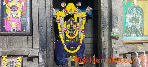 Sri Lakshmi Venkateshwara Swamy Temple, Old Town, Mantralayam, Andhra Pradesh