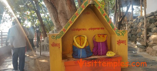 Sri Raghavendra Swamy Temple, Bichali, Raichur District, Karnataka