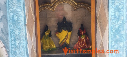 Arulmigu Srinivasa  Perumal Temple, Krishnapuram, Ambur, Tamil Nadu