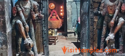 Sri Neelakandeswar or Manokkiyanathaswamy Temple, Thiruneelakudi, Near Kumbakonam, Tamil Nadu