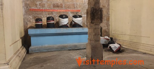 Arulmigu Sivayoginathar Temple, or Rishaba Rasi Temple, Thiruvisanallur, Near Kumbakonam, Tamil Nadu