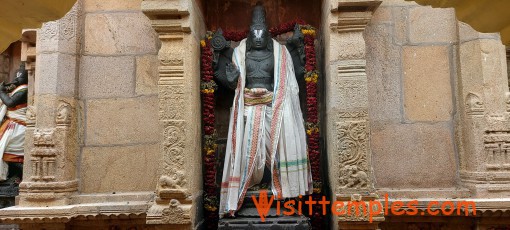Sri Bhakthavatsala Perumal Temple, Thirukkannamangai, Thiruvarur District, Tamil Nadu