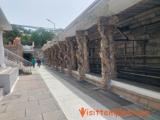 Arthanareeswarar Temple,  Tiruchengode,  Tamil Nadu