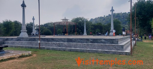 Chathurthisai Kulirchi Lingeshwarar Temple, Punganur, Ranipet District, Tamil Nadu