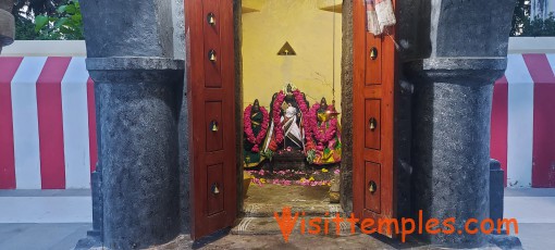 Sri Kailasanathar Temple or Sri Chandran Temple, Thingalur, Near Thanjavur, Tamil Nadu