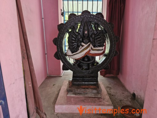 Sri Vijayaraghava Vaikunda Perumal Temple, Vellakulam, Near Minjur, Tamil Nadu