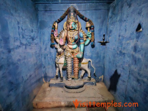 Sri Arthanareeswarar Temple, Rishivandiyam, Near Kallakurichi, Tamil Nadu