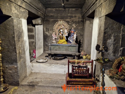 Sri Thiruvenkaatteeswaran Temple, Kadaperi, Maduranthakam, Tamil Nadu