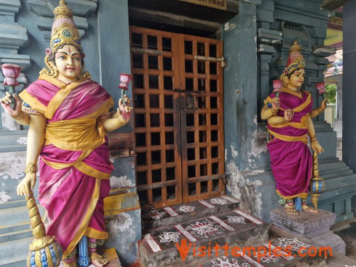 Thenkalai Sri Varadaraja Perumal Temple, Villianur, Pondicherry