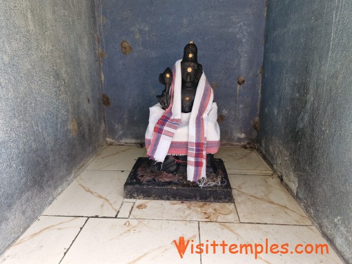 Sri Ullangai Konarndha Nayanar Temple, Maduramangalam, Near Sunguvarchatram, Tamil Nadu