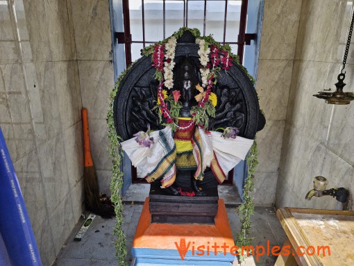 Sri Lakshmi Narayana Perumal Temple, Elavambedu, Near Minjur, Tamil Nadu
