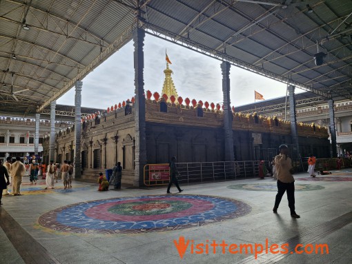 Sri Raghavendra Swamy Temple, Mantralayam,  Kurnool District, Andhra Pradesh