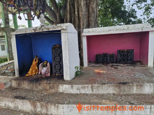 Sri Muthukumaraswamy Temple, Perumbedu, Near Ponneri, Tamil Nadu