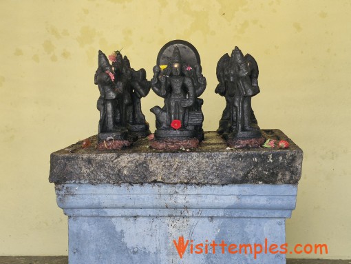 Sri Nootretteeswarar Temple, Chinnakavanam, Ponneri, Tamil Nadu