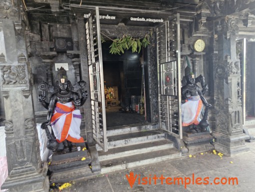Sri Prasanna Venkatesa Perumal Temple, Sunguvarchatram, Near Sriperumbudur, Tamil Nadu