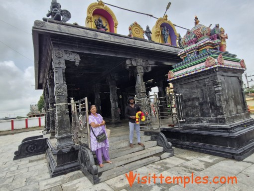 Sri Prasanna Venkatesa Perumal Temple, Sunguvarchatram, Near Sriperumbudur, Tamil Nadu