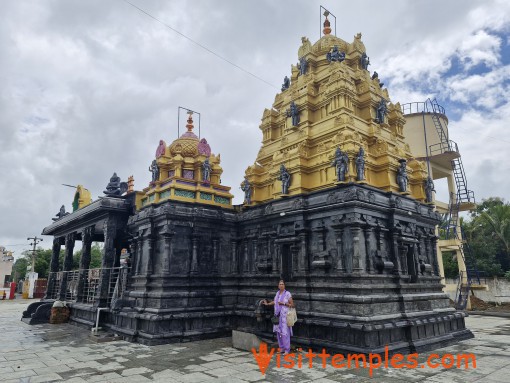 Sri Prasanna Venkatesa Perumal Temple, Sunguvarchatram, Near Sriperumbudur, Tamil Nadu