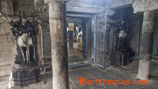 Sri Appan Prasanna Venkatesa Perumal Temple, Thirumukkoodal, Kanchipuram District, Tamil Nadu