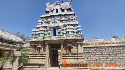 Sri Somanatha Swamy Temple, Keezha Pazhayarai, Near Kumbakonam, Tamil Nadu