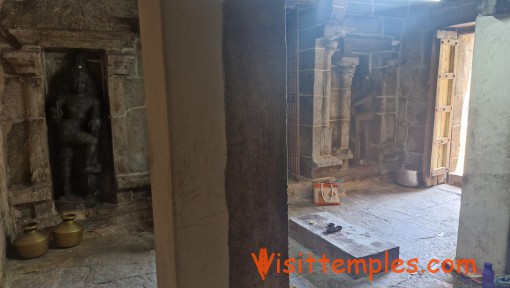 Sri Somanatha Swamy Temple, Keezha Pazhayarai, Near Kumbakonam, Tamil Nadu
