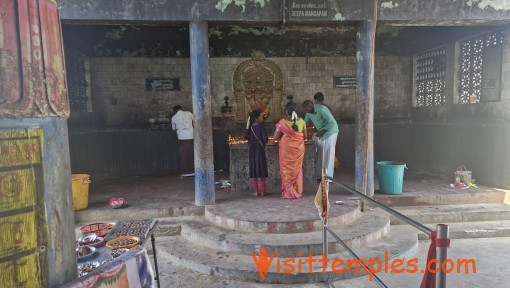 Sri Thenupureeswarar Temple, Patteeswaram, Near Kumbakonam, Tamil Nadu