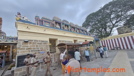 Sri Abathsagayeeswarar Temple or Guru Sthalam, Alangudi, Thiruvarur District, Tamil Nadu