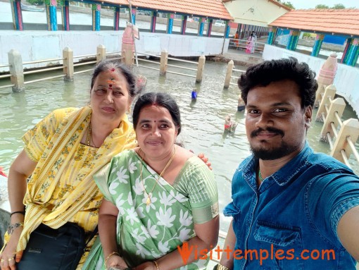 Arulmigu Navapashana Navagraha Temple, Devipattinam, Ramanathapuram District, Tamil Nadu