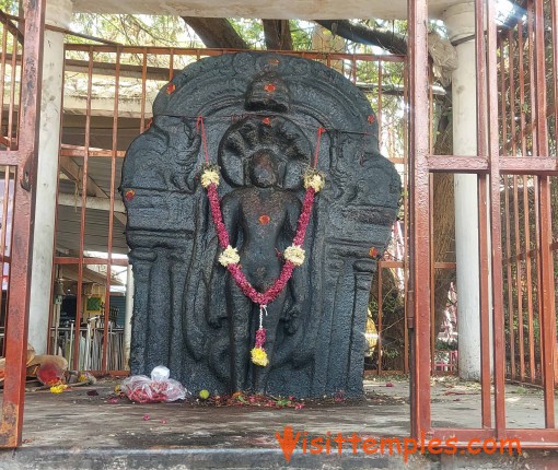 Arulmigu Dhakshinakasi Kalabhairavar Temple, Adhiyamankottai, Dharmapuri, Tamil Nadu