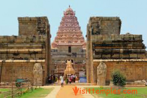 Arulmigu Peruvudaiyar Temple, Gangaikonda Cholapuram, Ariyalur District, Tamil Nadu