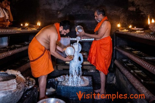 Shri Vishnupad Temple, Chand Chaura, Gaya, Bihar