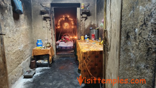 Sri Thirumeninathar Temple, Tiruchuli, Virudhunagar District, Tamil Nadu