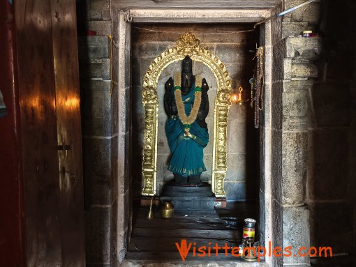Sri Somanatha Swamy Temple, Keezha Pazhayarai, Near Kumbakonam, Tamil Nadu