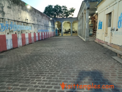 Sri Ezhuthari Natheswarar Temple, Innambur, Near Kumbakonam, Tamil Nadu