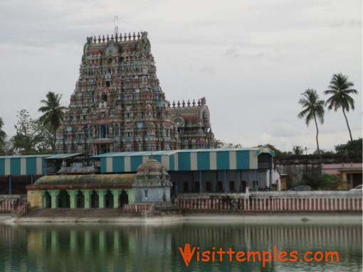 Sri Neelamegha Perumal or Sri Thanjai Mamani Temple, Velur, Thanjavur District, Tamil Nadu