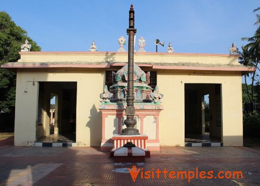 Sri Neelamegha Perumal or Sri Thanjai Mamani Temple, Velur, Thanjavur District, Tamil Nadu